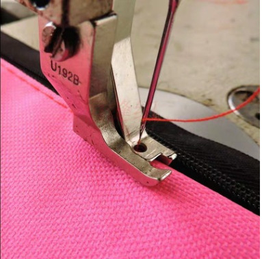 QS-0303Z top and bottom feed heavy duty cheap ZIPPER walking foot lockstitch industrial sewing machine